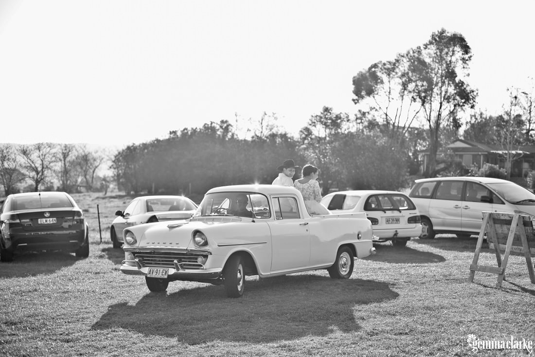 gemmaclarkephotography_vintage-country-wedding_hannah-and-cam_0032