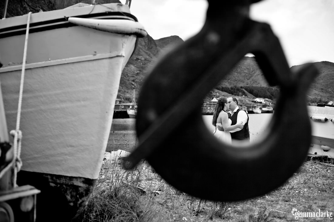 gemma-clarke-photography_lofoten-wedding-photos_fishing-village-portraits_norway-portraits_iselin-and-nils_0007