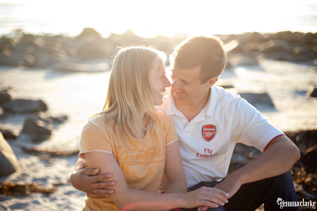 gemma-clarke-photography_midnight-sun-portraits_norway-engagement-photos_lise-and-andreas_0002