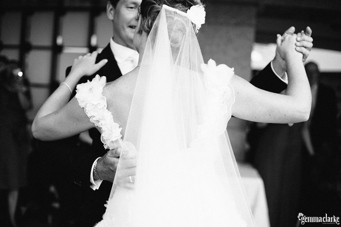 gemma-clarke-photography_quirky-sydney-wedding_aria-restaurant-wedding_nicole-and-tim_0047